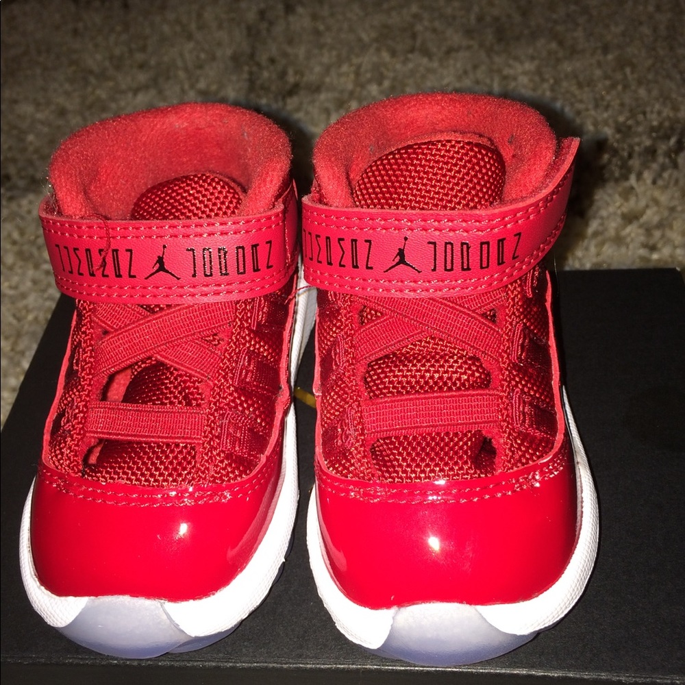 Jordan 11 retro BT